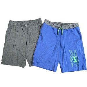Cat & Jack size large (14-16) grey blue green elastic waist shorts with pockets